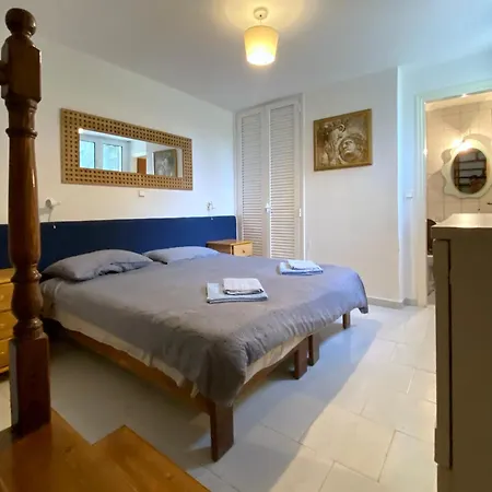 アパート Sea Front, Govino Bay, Corfu ゴウヴィア